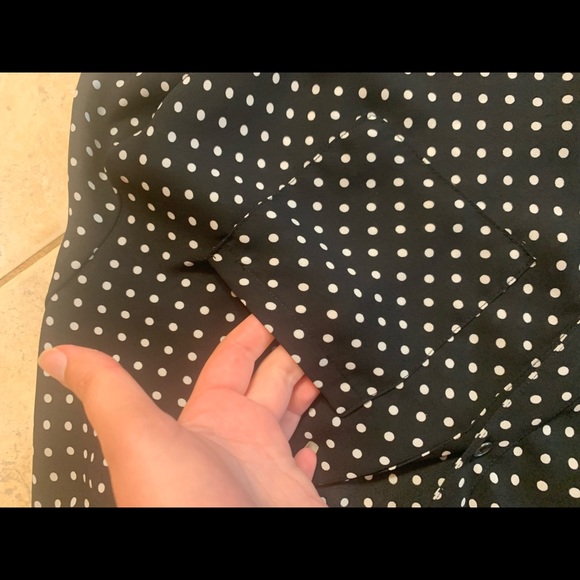Forever 21 polka dot button down - Picture 4 of 4